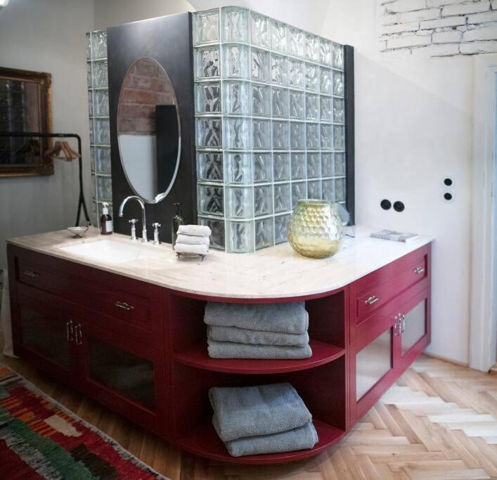 King Charles Apartment Prag Exteriör bild