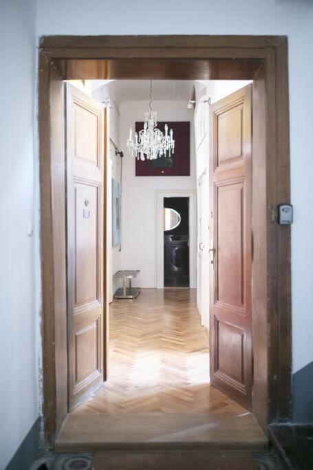 King Charles Apartment Prag Exteriör bild